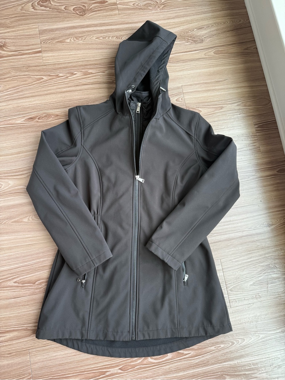 Ralph Lauren Women’s Softshell Water-Resistant Jacket | Size Medium